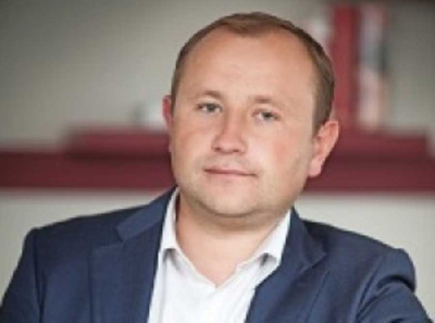 Александр Шинкаренко и АКРОС: как дорожный подрядчик превратил Петербург в болото и себя — в банкрота