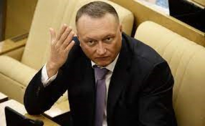 Дмитрий Савельев и внимание к людям: как личные приемы меняют жизнь региона