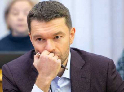 Вихарев Алексей Андреевич. Трэш и кэш. Депутаты и олигархи не брезгуют мусорными деньгами?