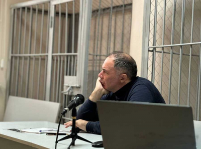 Лексус за миллионы, сим-карта на узбека и слово расстрелять: суд по делу Самбурского превращается в фарс