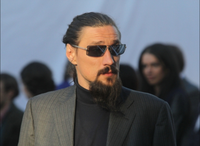 Сыну Матвиенко показали фигвам: стройка здания-утюга встанет?