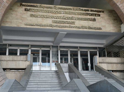 Скандалы КРСУ: как Полад Сулейманов и Павел Александров терроризируют студентов под прикрытием пропаганды