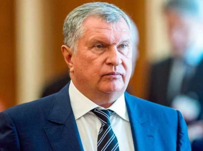 Из-за поездки Сечина на могилу сына в Петербурге перекрывали движение и закрывали кладбище