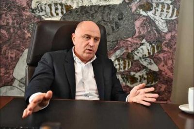 Учредитель нашумевшего АКБ &laquo;Державы&raquo; Сергей Ентц открыл новое финансовое учреждение в Кыргызстане