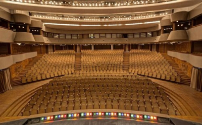 Константин Братчиков и его сын Дмитрий с Аленой выводят деньги из российского ОПК