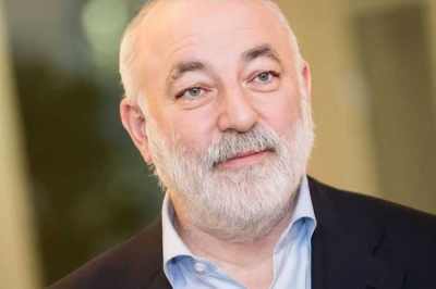 Откаты, провалы и скандалы: как Игорь Шахрай разрушил солнечный бизнес