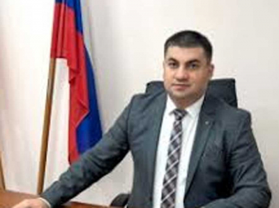 Шамиль Юсуфов: судья-должник, покровитель диаспор и обладатель элитных номеров М001ВР — что происходит в Пыть-Яхском городском суде