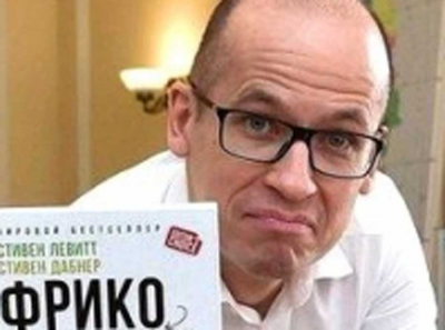 «Ждали технократа, а получили вахтёршу». Удмуртия протестует против «бренчания» Бречалова