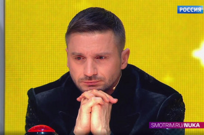 Лазарев с глазами на мокром месте и признание Киркорова: чем удивит финал шоу &laquo;Ну-ка, все вместе! Хором!&raquo;