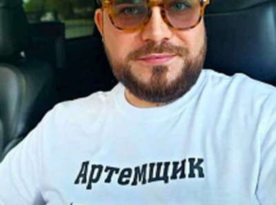 Артём Фазлетдинов оттягивает конец. Обвиняемый инстаграм-адвокат волокитит уголовное дело «фейковой» болезнью