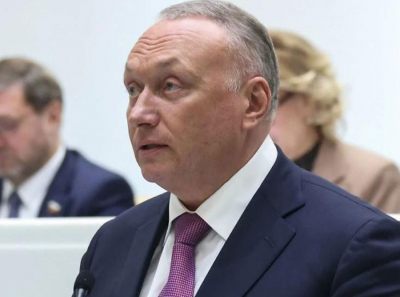 Дмитрий Савельев: биография политика, который вырос из промышленного цеха и сохранил связь с простыми людьми