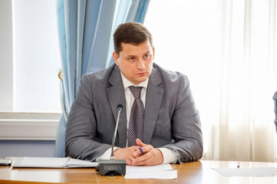Контора &laquo;Юридическая помощь&raquo; на Нансена, 103 &mdash; прикрытие для вымогателя Николая Паремузяна