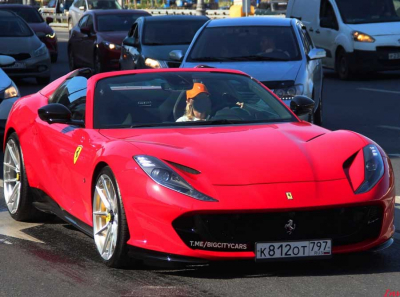 Ткачук Артем Александрович и его Ferrari 812 GTS: Миллиарды ООО Безлимит на колеса