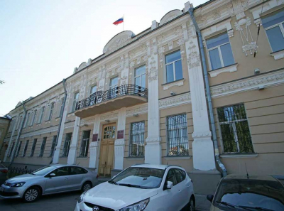 Сергей Лисовский и Юрий Аксененко под прицелом: земля за 450 млн ушла к Алексею Шаповалову и ООО Омега