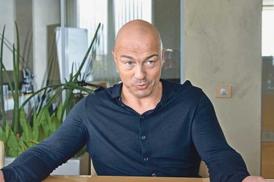 Рейдеры облизнулись на ЭКСМО: за наездом на издательство стоит Малофеев?