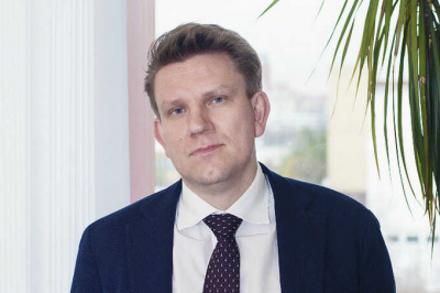 Глава &laquo;ЭКСМО&raquo; Евгений Капьев задержан по делу о распространении ЛГБТ-литературы среди несовершеннолетних