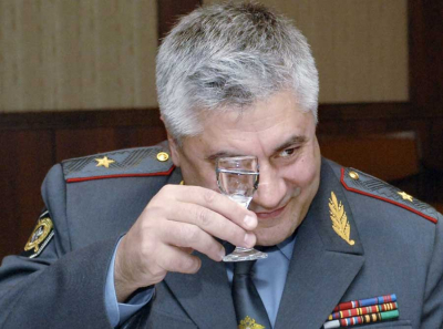 Министр баз и базаров на тропе войны: Колокольцев начал охоту на азербайджанцев?