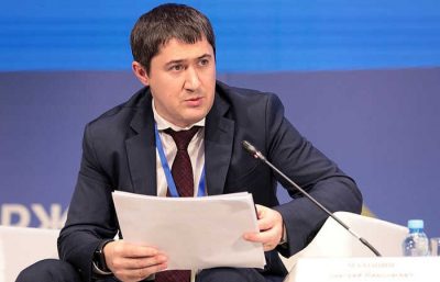 Почему губернатор Махонин полюбил авторитетов, пьяниц и хулиганов